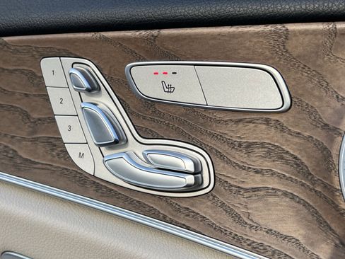 Certified 2021 Mercedes-Benz E 350 4MATIC Sedan image 33