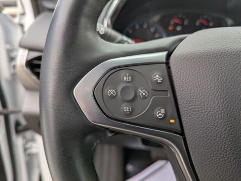 Certified 2023 Chevrolet Traverse LT w/ Rear Camera Mirror Package image 14