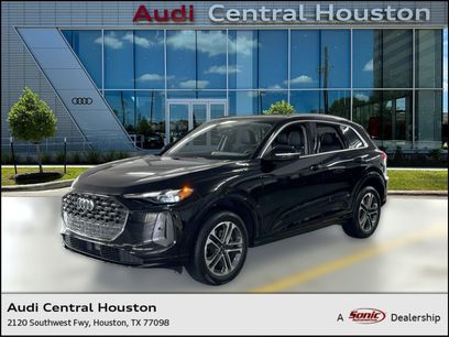 Used 2025 Audi Q5 Premium w/ Convenience Package