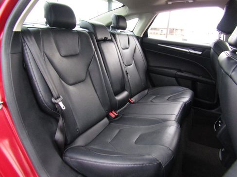 Used 2020 Ford Fusion Energi Titanium image 26