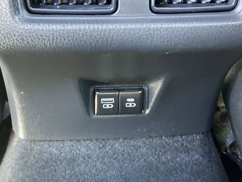 Used 2025 Toyota Camry LE w/ Convenience Package FWD image 18