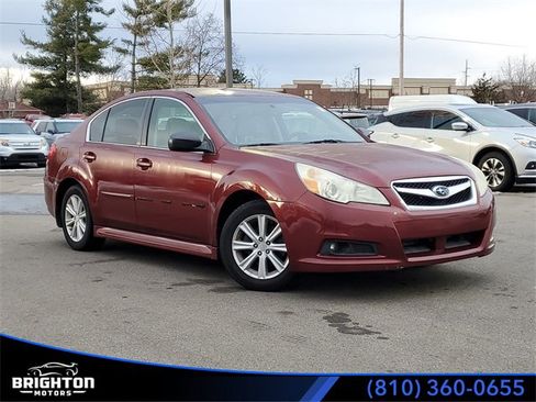 Used 2010 Subaru Legacy 2.5i Premium image 1
