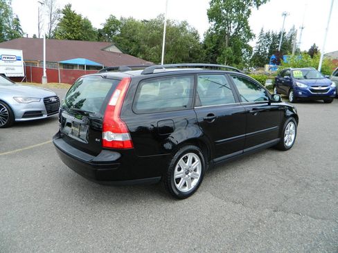 Used 2006 Volvo V50 2.4i FWD image 8