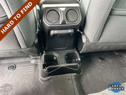 Certified 2024 Jeep Wrangler Willys image 16