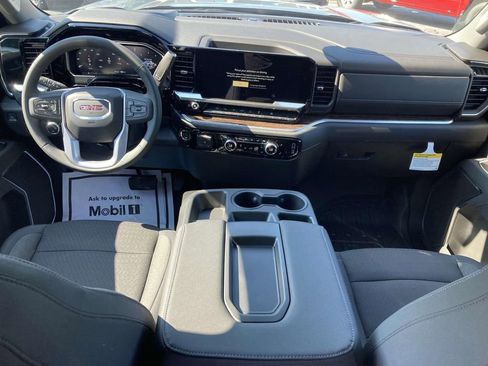 New 2026 GMC Sierra 1500 SLE w/ Preferred Package image 13