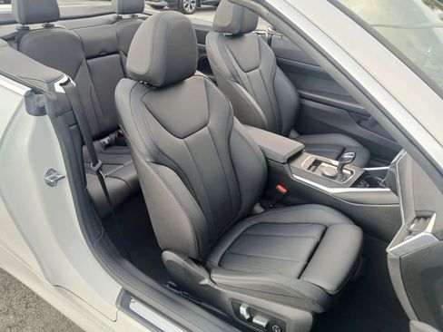 Used 2021 BMW 430i Convertible w/ Convenience Package image 18