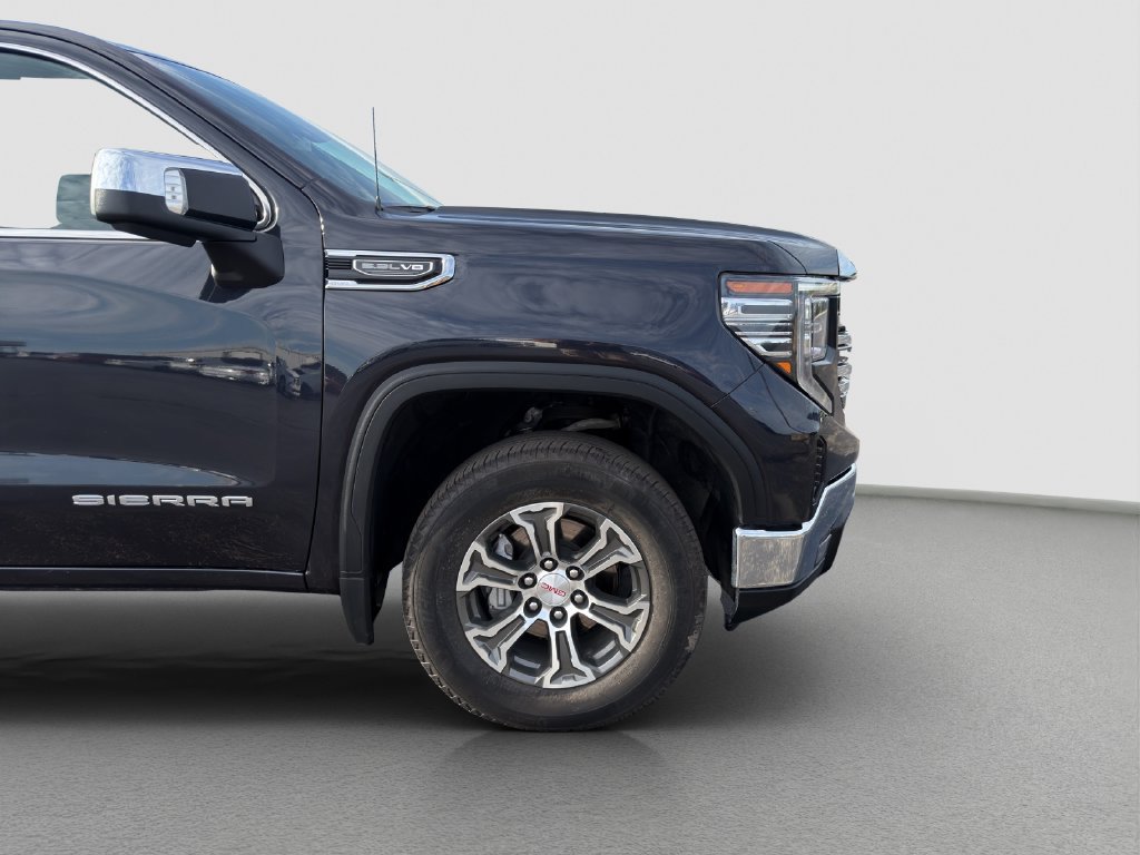 Used 2026 GMC Sierra 1500 SLT AWD/4WD image 23