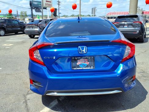 Used 2020 Honda Civic EX image 5