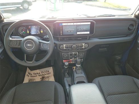 Used 2024 Jeep Wrangler Unlimited Rubicon 4xe w/ Convenience Group image 21