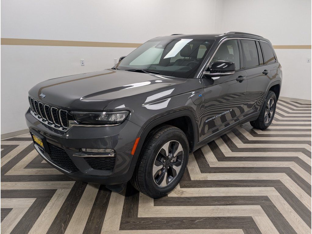 Used 2024 Jeep Grand Cherokee Limited 4xe AWD/4WD image 1