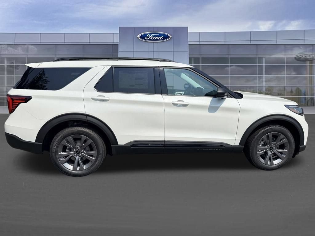 New 2026 Ford Explorer Active w/ Active Comfort Package AWD/4WD image 3