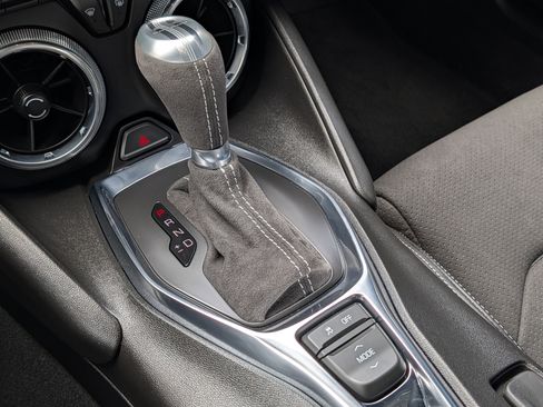 Certified 2024 Chevrolet Camaro SS RWD image 19