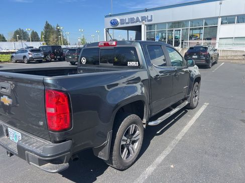 Used 2017 Chevrolet Colorado LT w/ LT Convenience Package image 2