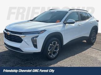 Used 2025 Chevrolet Trax LT FWD video 1