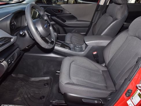 Used 2024 Subaru Crosstrek 2.0i Premium w/ Crosstrek Mirror Package image 13