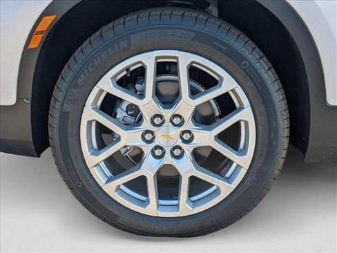 New 2025 Chevrolet Blazer LT w/ Convenience Package image 9