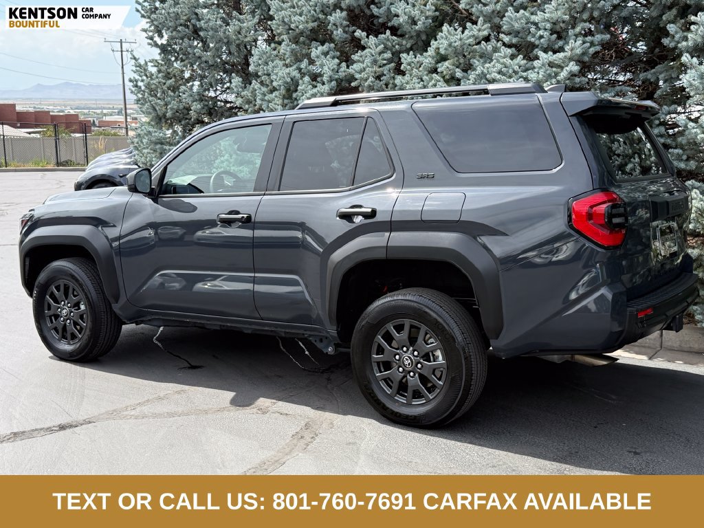 Used 2026 Toyota 4Runner SR5 AWD/4WD image 5