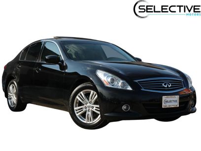 Used 2012 INFINITI G37 x w/ Premium Pkg