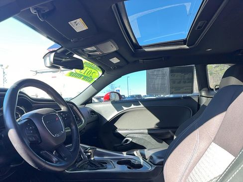 Used 2015 Dodge Challenger SXT w/ Driver Convenience Group image 23