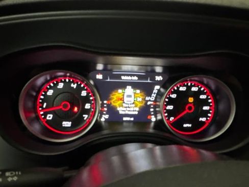 Used 2023 Dodge Charger SXT RWD image 30