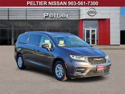 Used 2021 Chrysler Pacifica Touring-L
