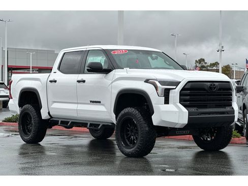 New 2025 Toyota Tundra SR5 image 2