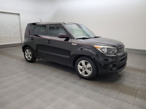 Used 2019 Kia Soul FWD image 11