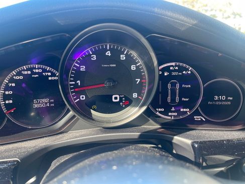 Used 2020 Porsche Panamera 4S image 19