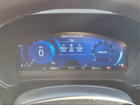 Used 2022 Ford Escape SEL w/ Technology Package image 10