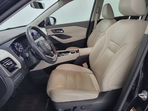 Used 2023 Nissan Rogue SL w/ SL Premium Package image 15