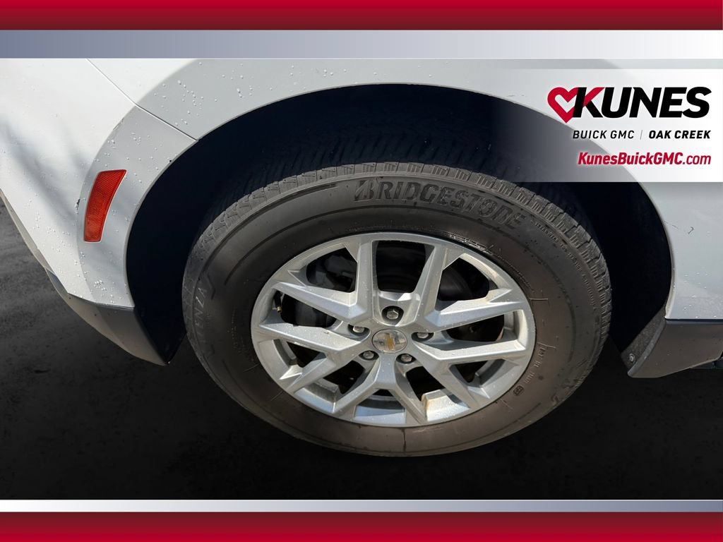 Used 2024 Chevrolet Equinox LT AWD/4WD image 13