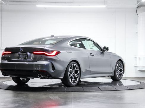 New 2026 BMW 430i Coupe w/ Parking Assistance Package RWD image 6