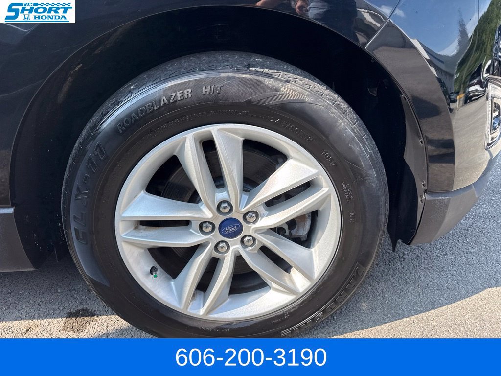 Used 2016 Ford Edge SEL AWD/4WD image 4
