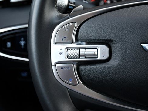 Used 2025 Genesis GV70 2.5T image 9