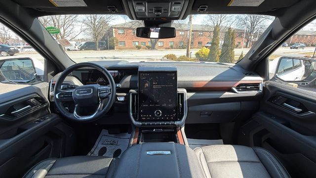 Certified 2025 GMC Yukon XL Denali AWD/4WD image 36