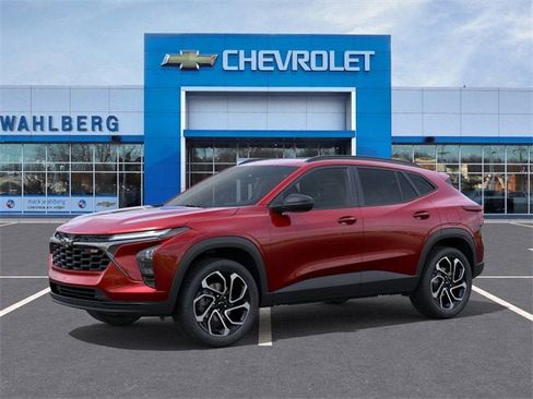 New 2026 Chevrolet Trax RS w/ Sunroof Package image 2