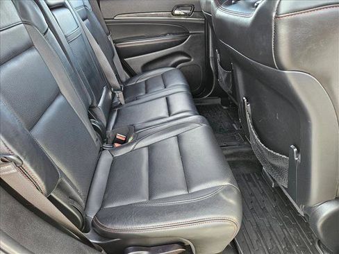 Used 2020 Jeep Grand Cherokee Trailhawk w/ Trailhawk Luxury Group image 19