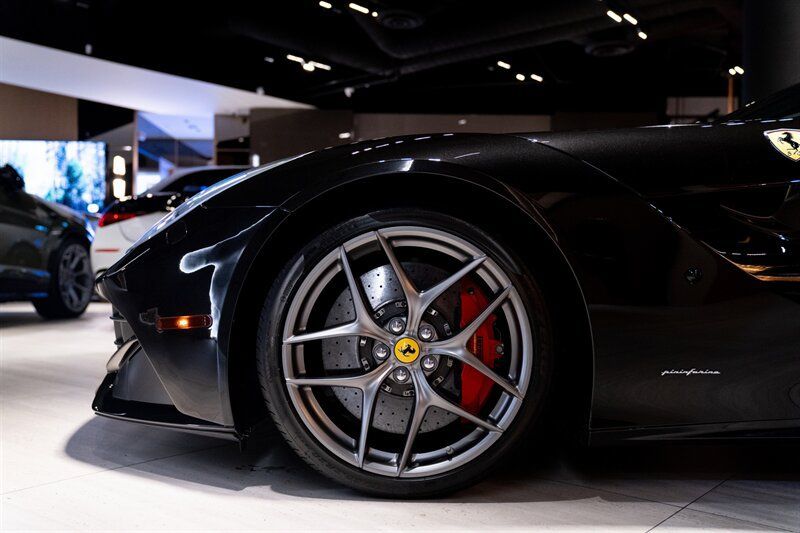 Used 2017 Ferrari F12 Berlinetta RWD image 31