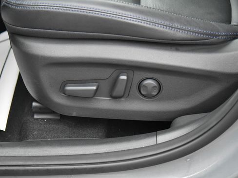 Used 2023 Hyundai Kona Limited image 17