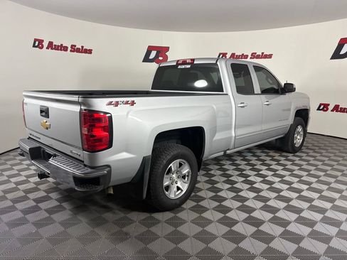 Used 2018 Chevrolet Silverado 1500 LT AWD/4WD image 7