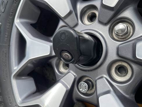 Used 2022 Ford Bronco Badlands image 5