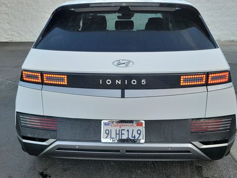 Certified 2024 Hyundai Ioniq 5 SE image 22