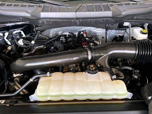 Used 2025 Ford F150 XLT w/ Equipment Group 301A Standard image 9