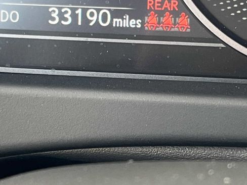 Used 2020 Lexus UX 250h image 1