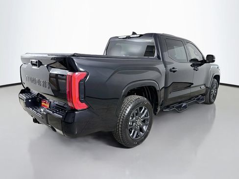 Used 2023 Toyota Tundra Platinum AWD/4WD image 8