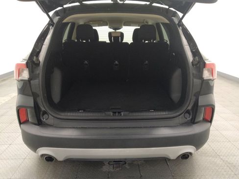 Used 2020 Ford Escape SE FWD image 29