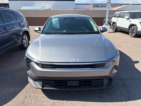 Certified 2025 Kia K4 FWD image 3