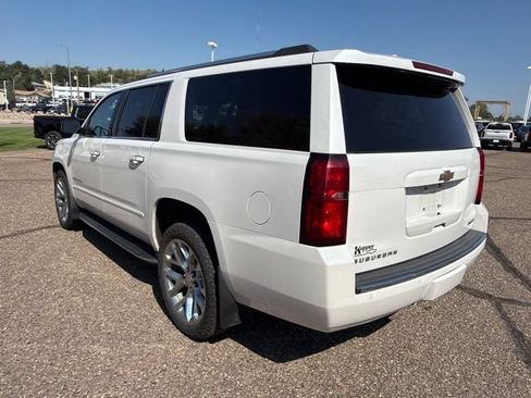 Used 2017 Chevrolet Suburban Premier AWD/4WD image 6
