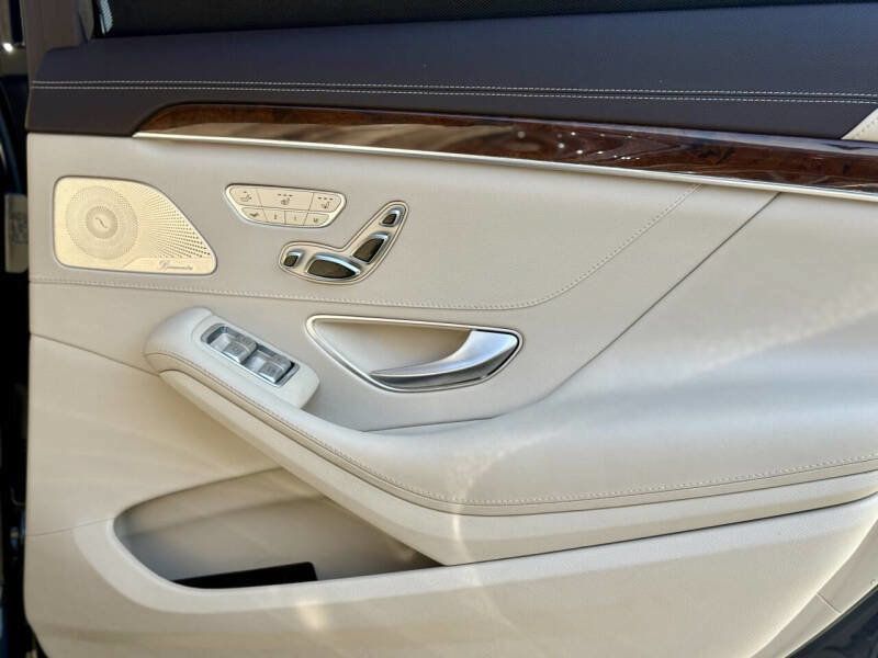 Used 2015 Mercedes-Benz S 550 4MATIC Sedan image 15