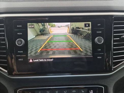 Used 2023 Volkswagen Atlas Cross Sport SE w/ Panoramic Sunroof Package FWD image 13
